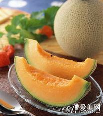 吃哈密瓜晚餐,甜蜜滋味，健康生活新选择